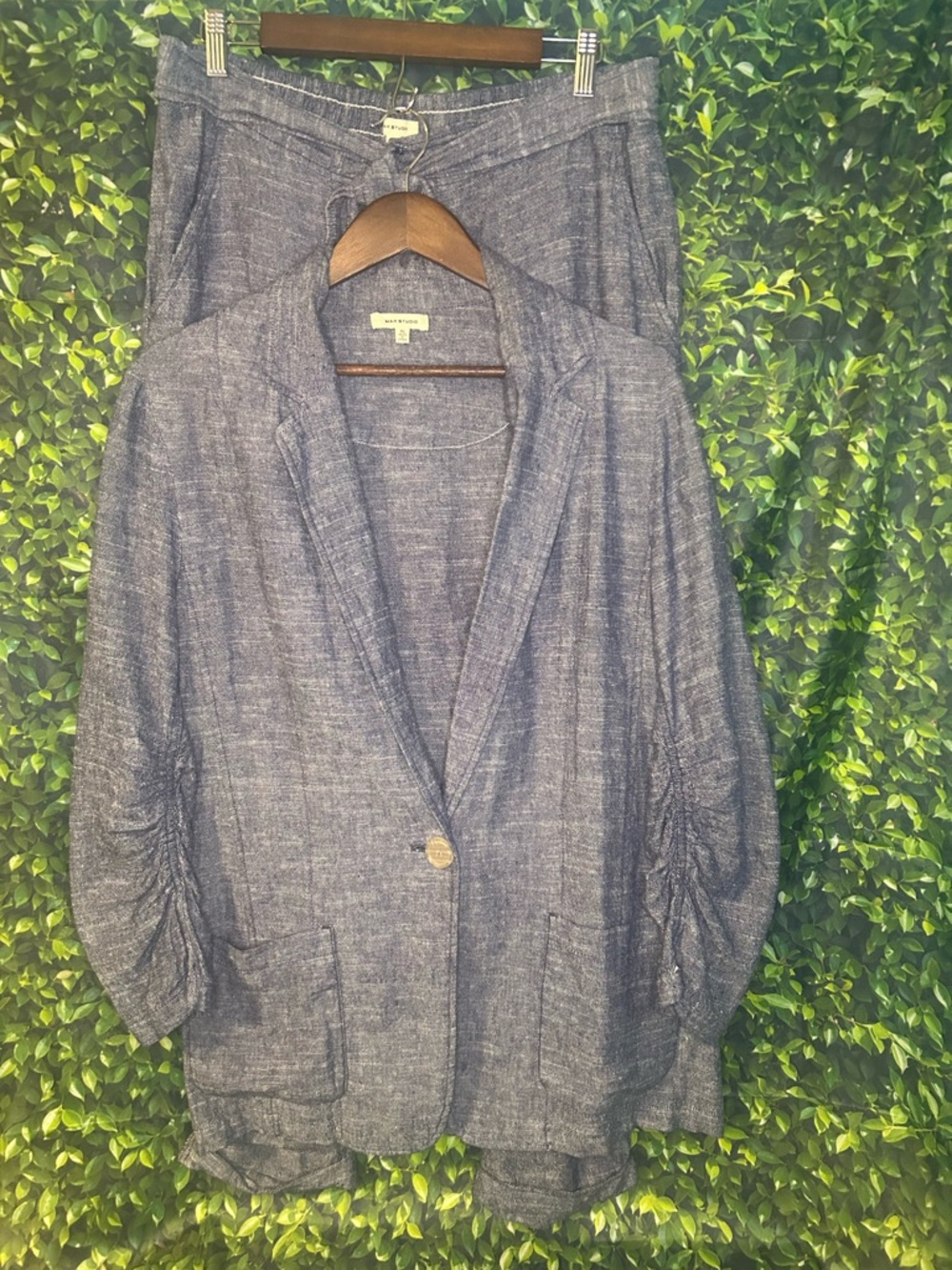 Max Studio Blue Denim-Texture Shirt Jacket and Pants set